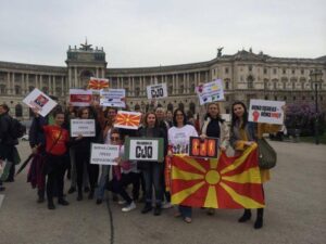 protest makedonci viena 2