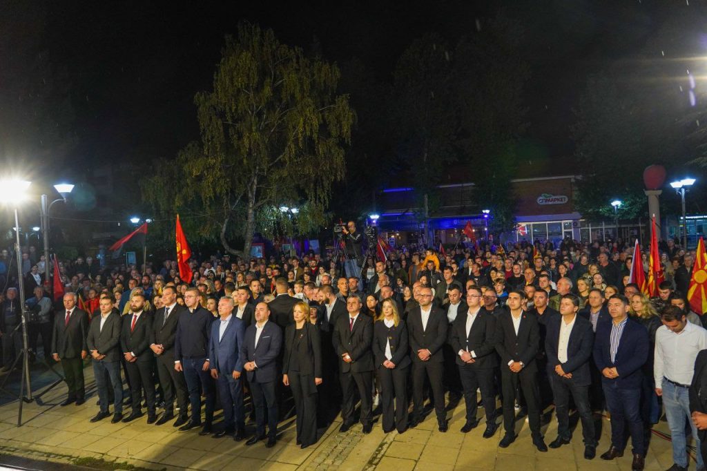 Мицкоски: Македонија е уморна од едни исти политичари – од интригите на Венко, Али, Димче