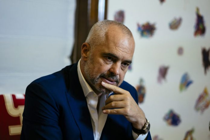 ALBANIA-POLITICS-UE