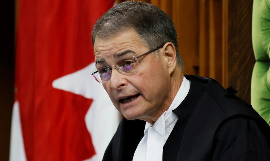 Спикерот на Долниот дом на Канада поднесе оставка откако нарече херој украински ветеран кој се