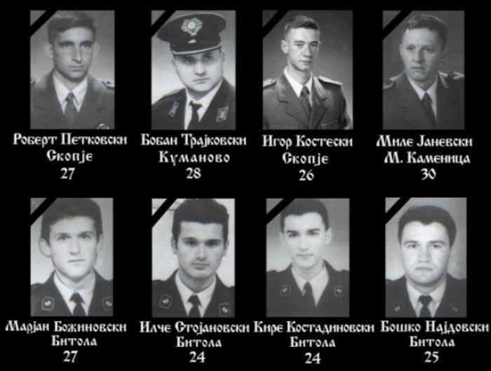 23 години од масакрот кај Вејце: Достоинство положи цвеќе за македонските бранители кои беа ѕверски убиени